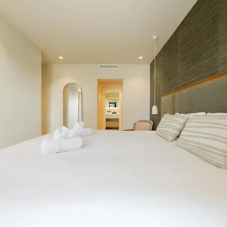 Villa Mediterranean Villa, On One Floor, With Private Heated Pool, Large Garden And Terrace, With Barbecue, And Close To The Sea, In La Cala De Mijas